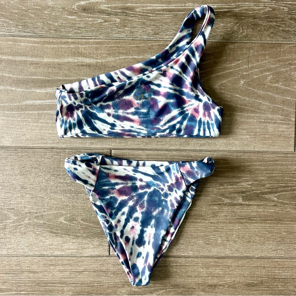 Katie Tie-Dye One-Shoulder Bikini Set